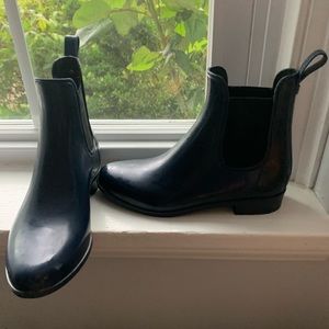 Navy Sam Edelman Chelsea Ankle Rainboots